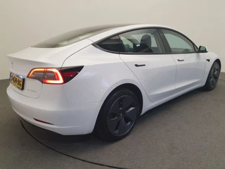 Tesla Model 3 - afbeelding nr 6