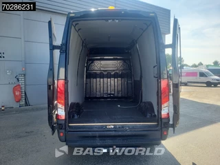 Iveco Daily Iveco Daily 35S16 L2H2 3,5t Trekhaak Airco Cruise Camera Parkeersensoren Euro6 L2 11m3 Airco Trekhaak Cruise control - afbeelding nr 3
