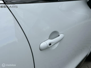 Renault Clio Renault Clio Estate 0.9 TCe Limited  Keyless | Led | Airco - afbeelding nr 6
