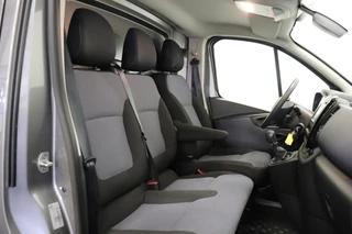 Opel Vivaro Opel Vivaro 1.6 CDTI 126PK EURO 6 - Airco - Navi - Cruise - Stoelverwarming - €9.950,- Excl. - afbeelding nr 5