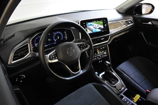 Volkswagen T-Roc Volkswagen T-Roc 1.5 TSI 150PK DSG STYLE VIRTUAL/CARPLAY/CAMERA - afbeelding nr 2