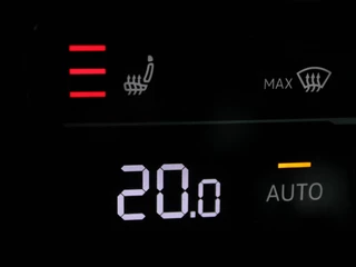 Volkswagen Passat Volkswagen Passat 1.4 TSI PHEV GTE | Stoelverwarming | Massage |  Carplay | Camera | Adaptive cruise | Matrix LED | Navigatie | Memory | Sfeerverlichting - afbeelding nr 10