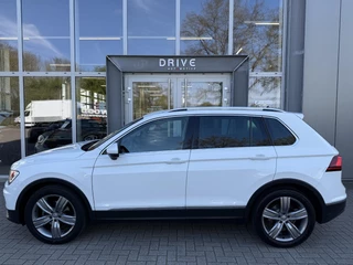 Volkswagen Tiguan Volkswagen Tiguan 1.4 TSI ACT DSG Highline Virtual|Nav|Trekhaak|Led - afbeelding nr 24