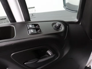 Iveco Daily | Airco | 3-Persoons | 750Kg Laadklep - afbeelding nr 9