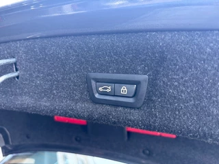 BMW 3 Serie BMW 3 Serie 320i SportLine,Schuifdak,Half leer,LED,Camera,Trekhk,NaviPro, - afbeelding nr 56