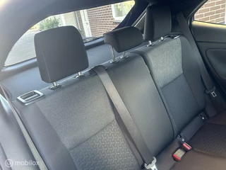 Toyota Yaris Cross Toyota Yaris Cross 1.5 Hybrid Explore ACHTERUITRIJ CAMERA CARPLAY NAVIGATIE STUUR/STOELVERWARMING KEURIGE AUTO!! - afbeelding nr 12