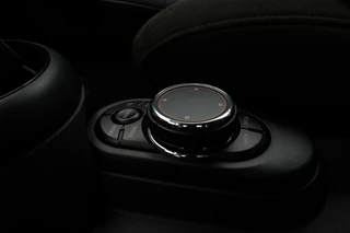 MINI Cooper Mini Mini 1.5 Cooper Chili Serious Business | John Cooper Works Chili Pakket | Keyless Entry | lederen bekleding | Navigatie | Parkeersensoren | verwarmde voorstoelen - afbeelding nr 42