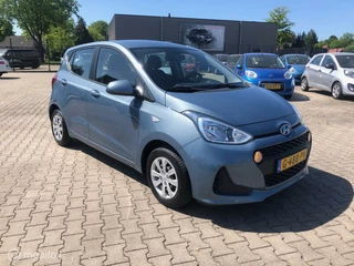 Hyundai i10 Hyundai i10 1.0i i-Premium 5.Drs Airco Ecc Navi Cruise Contr - afbeelding nr 2