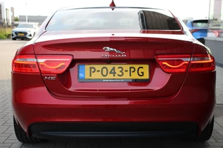 Jaguar XE Jaguar XE 2.0 R-Sport | 200PK | El. Stoelen | Camera | Afneembare trekhaak - afbeelding nr 8