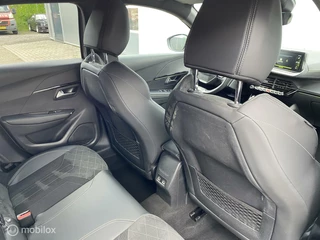 Peugeot 208 Peugeot 208 1.2 PT 100PK GT Pack  NAVI/VIRTUAL COCKPIT/2022 - afbeelding nr 13