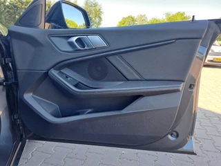 BMW 2 Serie | M-Pakket | Leder | Stoelverw. | Camera | Gr Navi | Sportinterieur | - afbeelding nr 31