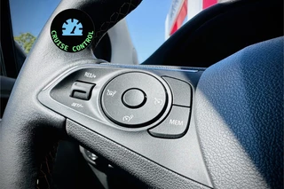 Opel Crossland X Opel Crossland X 1.2 T. Innovation / TREKHAAK / CAMERA / CRUISE - afbeelding nr 18