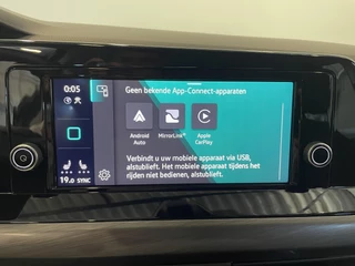 Volkswagen Golf Volkswagen Golf 1.5 eTSI Style Airco ECC Carplay Navi Adaptive Crusie Control Massagestoel AGR Ambiente verlichting - afbeelding nr 29