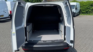Volkswagen Caddy Volkswagen Caddy 2.0 TDI 55KW 75PK EURO 6 NAVIGATIE/ AIRCO/ SCHUIFDEUR/ 100% DEALERONDERHOUDEN - afbeelding nr 11
