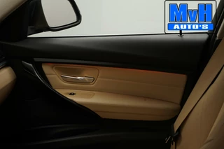 BMW 3 Serie BMW 3-serie 320i Centennial High Executive|LEER|LED|ORG.NL - afbeelding nr 64
