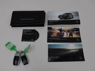 Mercedes-Benz E-Klasse Mercedes-Benz E-klasse 300de 4Matic AMG Night | Panoramadak | Trekhaak |  Stoelverwarming | 360 camera | Adaptive cruise | Leder/Alcantara | Burmeseter | Matrix LED | Navigatie - afbeelding nr 13