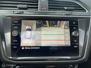 Volkswagen Tiguan Volkswagen Tiguan 1.5 TSI ACT 3X R-LINE*PANO-DAK*LED*ACC*PDC* - afbeelding nr 16
