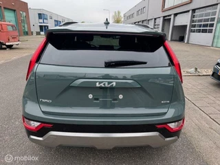 Kia Niro Kia Niro 1.6 GDi PHEV DynamicLine Edition / Plug-inn Hybride / volledig elektrisch rijden 65 km hierna Hybride aandrijving , Navi / Camera achter / Parkeerhulp rondom / Stoel & stuur verwarming / Keyless , fab garantie 7 jaar / 150.000km - afbeelding nr 4