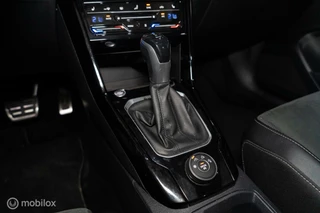 Volkswagen T-Roc Volkswagen T-Roc 2.0 TSI 4Motion R-Line PANO|BEATS|IQLIGHT| - afbeelding nr 23