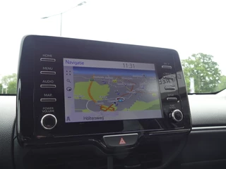 Toyota Yaris Toyota Yaris 1.5 Hybride Dynamic | Apple Carplay | Camera | Navi | - afbeelding nr 14