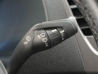 Ford Transit Ford Transit 310 105PK L3H2 Trend Navigatie Airco Parkeersensoren Bluetooth 3Zits Trekhaak Camera - afbeelding nr 19
