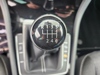 Volkswagen Golf Volkswagen Golf 1.2 TSI Cup 5drs, Clima, Navi, Trekhaak, PDC V+A, Cruise - afbeelding nr 22