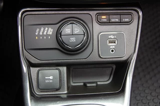 Jeep Compass Jeep Compass 4xe 240 Plug-in Hybrid Panoramadak/Leer AKTIE - afbeelding nr 16
