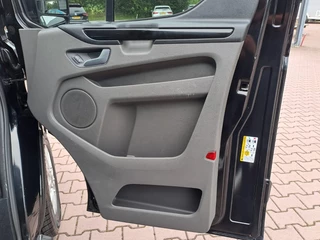 Ford Transit Custom Ford Transit Custom 300 2.0 TDCI L2H1 Limited | Automaat | Trekhaak | Standkachel | App-connect | Navi | Sidebars | - afbeelding nr 24