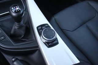 BMW 3 Serie ➡️ BMW 3-serie 320i F30 Centennial High Executive Sedan Facelift | 184 pk | NL auto | 2e eigenaar | 4 cilinder | LED | Leer | Navi | Camera | Sporstuur | Cruise control | Climate control - afbeelding nr 32
