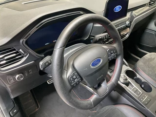 Ford Kuga Ford Kuga 2.5 PHEV ST-Line X | (Elektrisch) Wegklapbare trekhaak | Panoramadak | Winter Pack | Adaptive cruise control | Rode remklauwen | Dodehoeksensoren | Bang&Olufsen | 1.500 kg trekgewicht - afbeelding nr 3