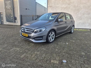 Mercedes-Benz B-Klasse 180 Business Solution AMG
