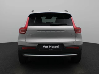 Volvo XC40 Volvo Xc40 T2 Momentum Core Aut. | Navigatie | Camera | Apple Carplay/Android Auto - afbeelding nr 5