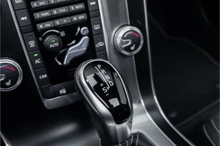 Volvo V60 R-Design Schuifdak Leder Trekhaak - afbeelding nr 32