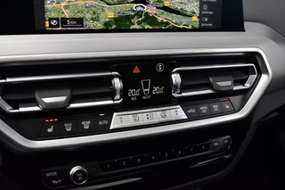 BMW X3 BMW X3 xDrive30e M Sport | Panoramadak | 21'' Velgen | Camera | CarPlay | Head-Up | Stoelverwarming | Sfeerverlichting | - afbeelding nr 20