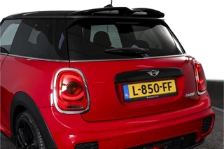 MINI Cooper MINI Cooper 1.5 135 PK Chili - JCW Trim | Cruise | Stoel-+Voorruitverw. | PDC | NAV | ECC | LM 17