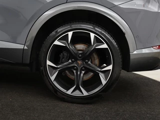 CUPRA Formentor CUPRA Formentor 2.0 TSI VZ | 310pk | Panoramadak | Leder |  Trekhaak | Stoel & stuurverwarming | Carplay | Adaptive cruise | Camera | Keyless | Full LED | Sportstoelen - afbeelding nr 39