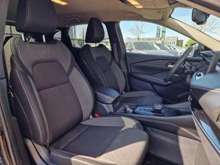 Nissan QASHQAI Nissan Qashqai 1.3 MHEV N-Connecta Aut./Acc/Cam/Led/Full - afbeelding nr 9