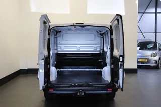 Renault Trafic - A/C Climate - Cruise - Navi - Trekhaak - €13.950,- Excl. - afbeelding nr 10