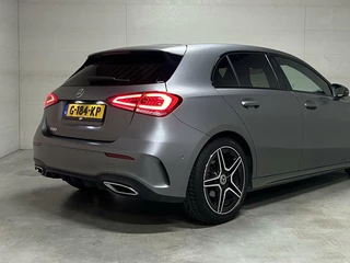Mercedes-Benz A-Klasse Mercedes A-klasse 180 AMG Matgrijs Sfeerverlichting Carplay - afbeelding nr 62