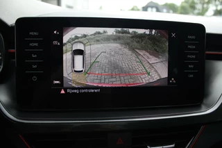 Škoda Kamiq Skoda Kamiq 1.5 TSI ACT Monte Carlo // 150PK - Panoramadak - Apple CarPlay & Android Auto - Camera - All-season - 1e eigenaar - afbeelding nr 29