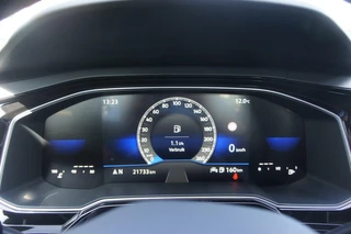 Volkswagen Polo VW Polo 1.0 TSI 3x R-Line Acc|Camera|CarPlay|Camera|IQ_Light - afbeelding nr 8