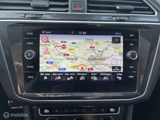 Volkswagen Tiguan Volkswagen Tiguan 1.5 TSI ACT 3X R-LINE*PANO-DAK*LED*ACC*PDC* - afbeelding nr 18