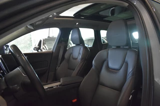 Volvo XC60 Volvo XC60 T8 390pk AWD Inscription | Schuifdak | Harman/Kardon | 360 | Hea - afbeelding nr 3