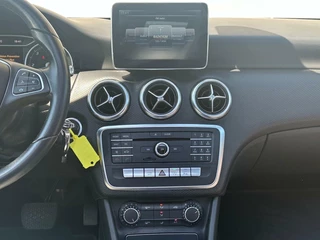 Mercedes-Benz A-Klasse Mercedes A-klasse 180 d/PANO/AUT/AIRCO/PARKS/NAVI/CRUISE/APK - afbeelding nr 18