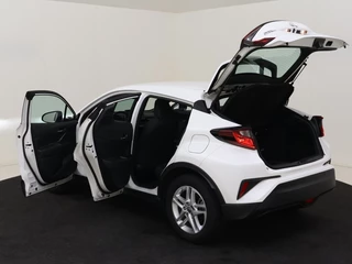 Toyota C-HR Toyota C-HR 1.8 Hybrid Active: Stijlvol, Slim én Superzuining! - afbeelding nr 28