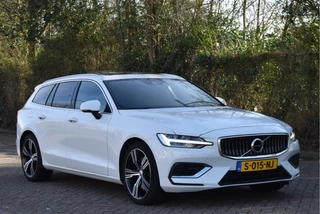 Volvo V60 | Pano.dak | Standkachel | Keyless | Camera | Stuurverwarming | Carplay | Full LED | Historie - afbeelding nr 24