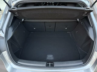 Mercedes-Benz A-Klasse Mercedes A-klasse 220 AMG A45 Pakket | Ambient | Camera | - afbeelding nr 32