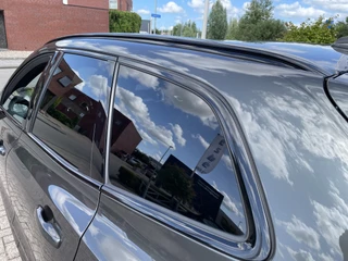 Volvo XC60 Volvo XC60 2.0 T6 Plug-in hybrid 340 pk AWD R-Design Trekhaak Panoramadak Camera Bliss Full Led Koplampen Harman Kardon Audio Stoel+ stuur + voorruitverwarming  1e Eigenaar Pine Grey Metallic - afbeelding nr 28