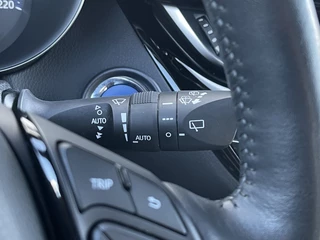 Toyota C-HR Toyota C-HR 2.0 Hybrid Team D | CarPlay | Parelmoer | Camera | ACC | LED | DAB+ | Keyless | 18 inch - afbeelding nr 19