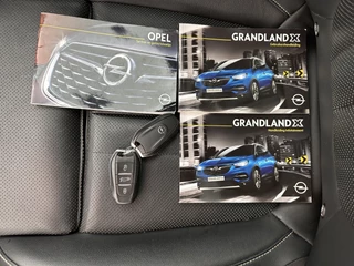 Opel Grandland X *PANO | SIENA-FULL-LEATHER | FULL-LED | DENON-AUDIO | DAB | CAMERA | KEYLESS | ERGONOMIC-COMFORT-SEATS | HEATED-SEATS | LANE-ASSIST | ECC | AMBIENT-LIGHT | PDC | CRUISE | 18''ALU * - afbeelding nr 28